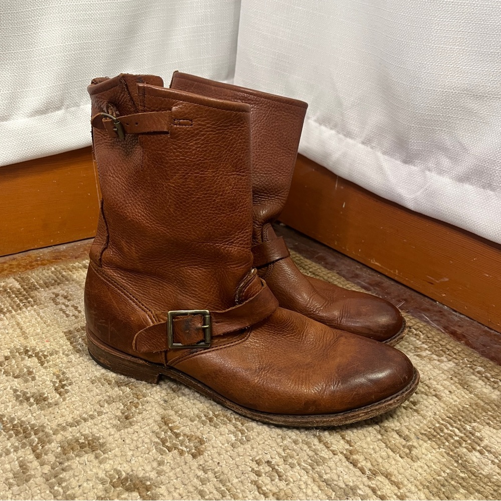 Walk-Over Veronica Leather Boots